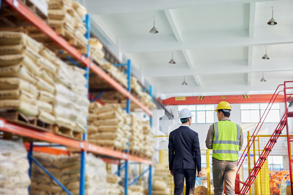 在全球化背景下，供应链咨询如何助力企业拓展市场？