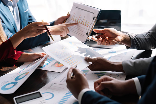 比较好的营销管理咨询公司多少钱，包含落地执行费用吗？